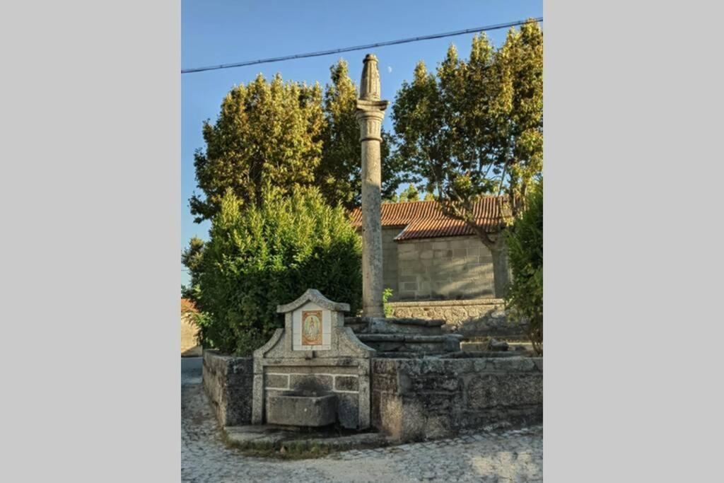 Villa Tauria- Casa De Campo Em Aldeia Medieval Sabugal Exterior foto